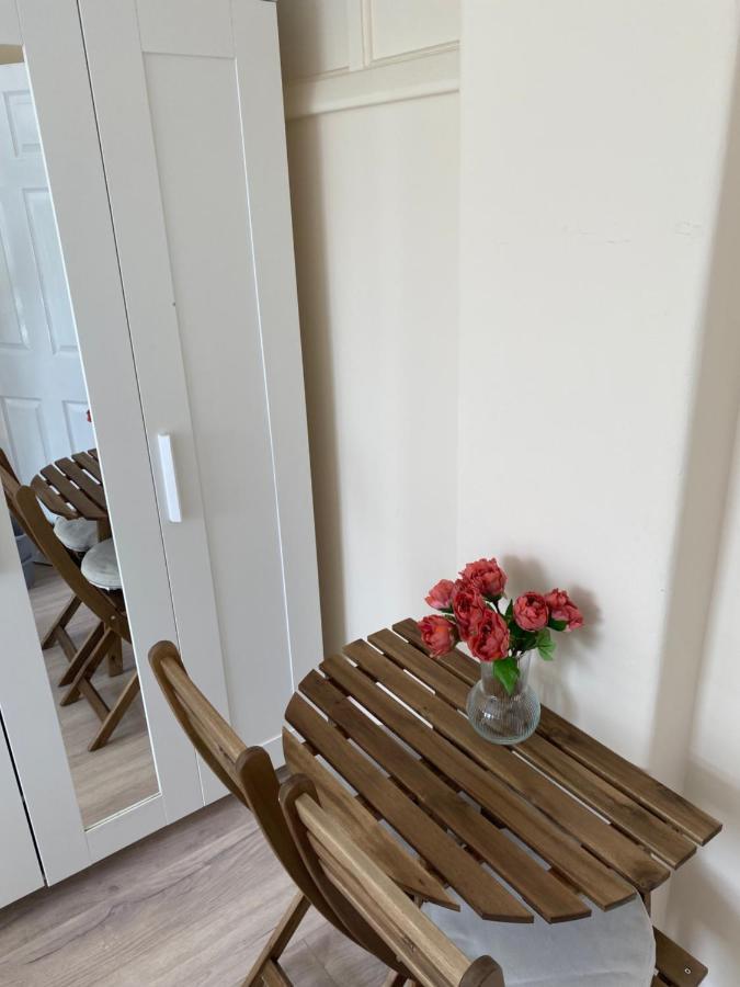 Camden Royale Apart Лондон Экстерьер фото